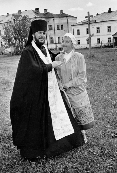 С наместником Веркольского монастыря иеромонахом Иоасафом
